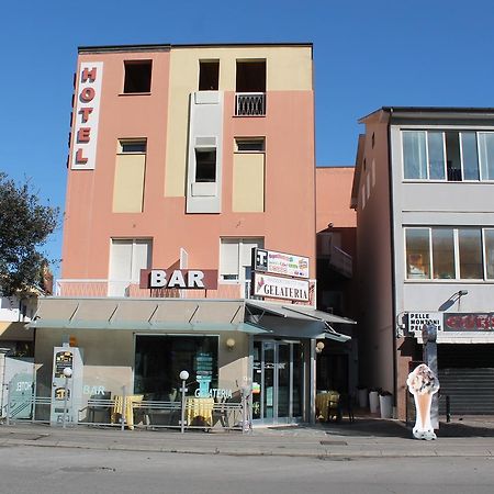 Hotel Mazzocchetti Città Sant'Angelo Esterno foto