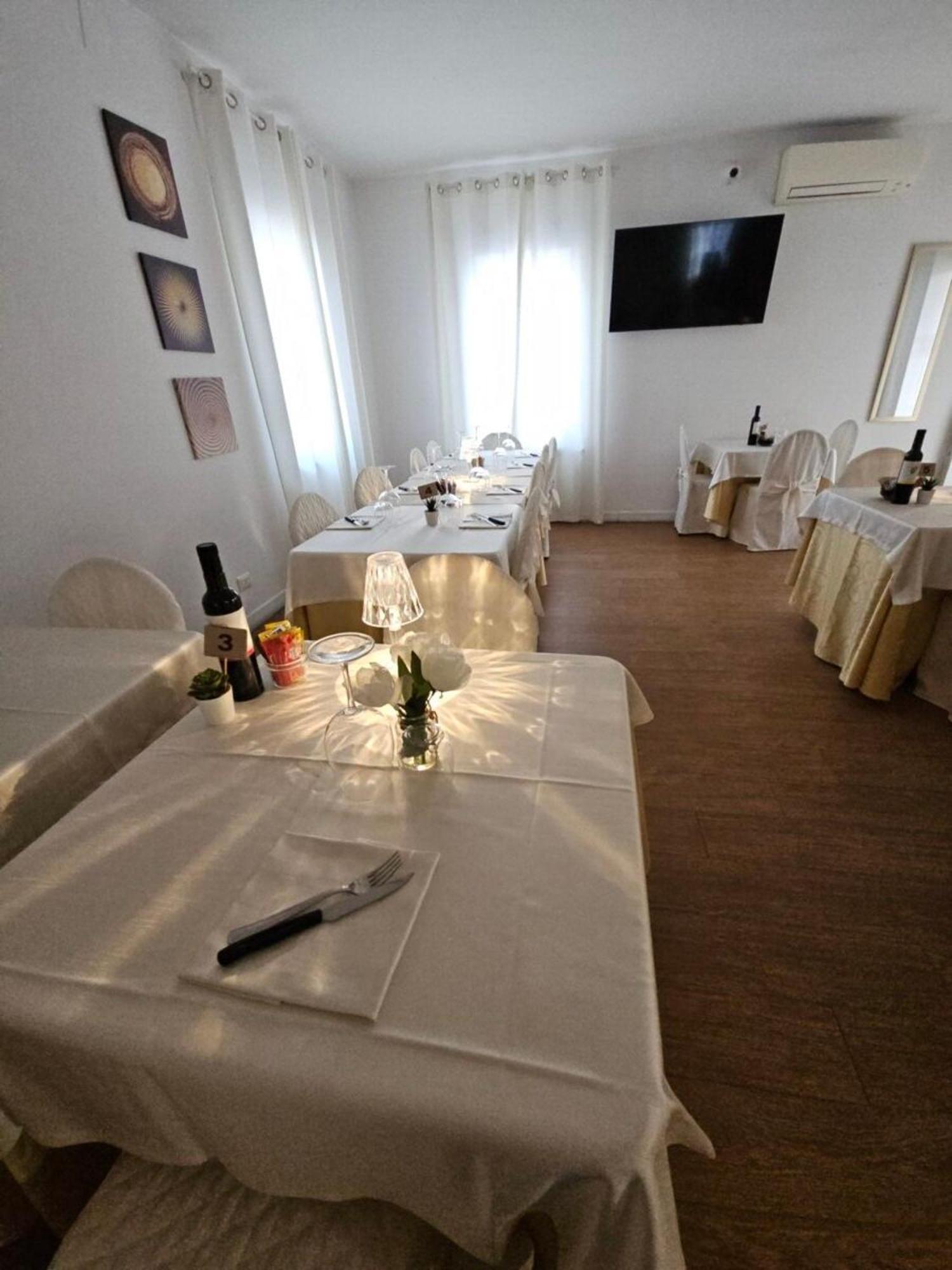 Hotel Mazzocchetti Città Sant'Angelo Esterno foto
