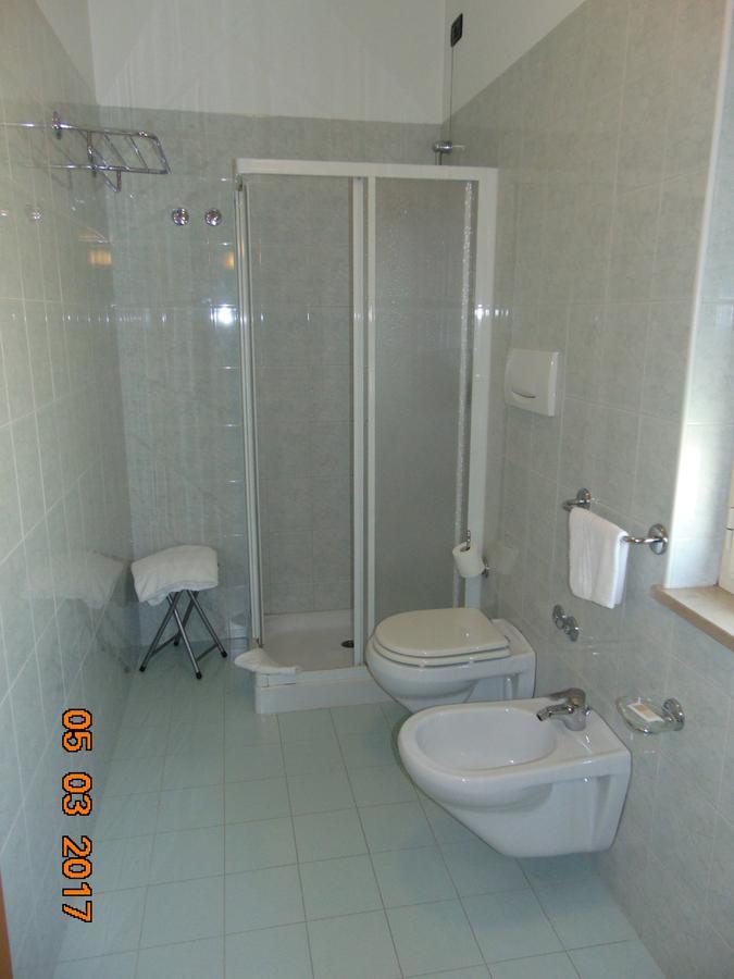 Hotel Mazzocchetti Città Sant'Angelo Esterno foto