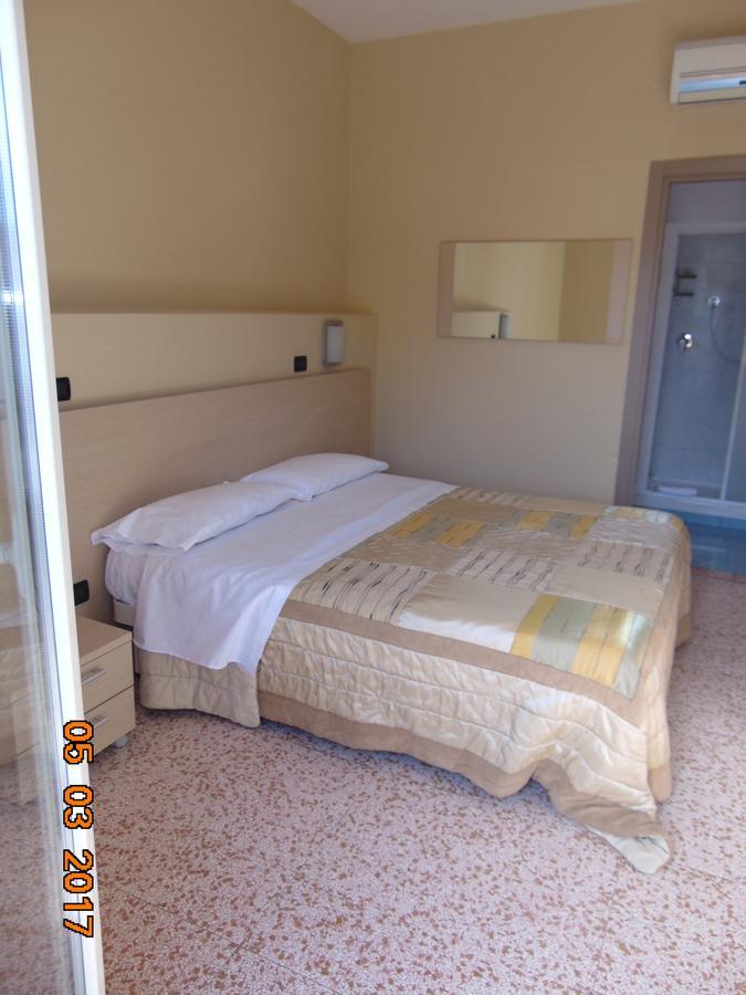 Hotel Mazzocchetti Città Sant'Angelo Esterno foto