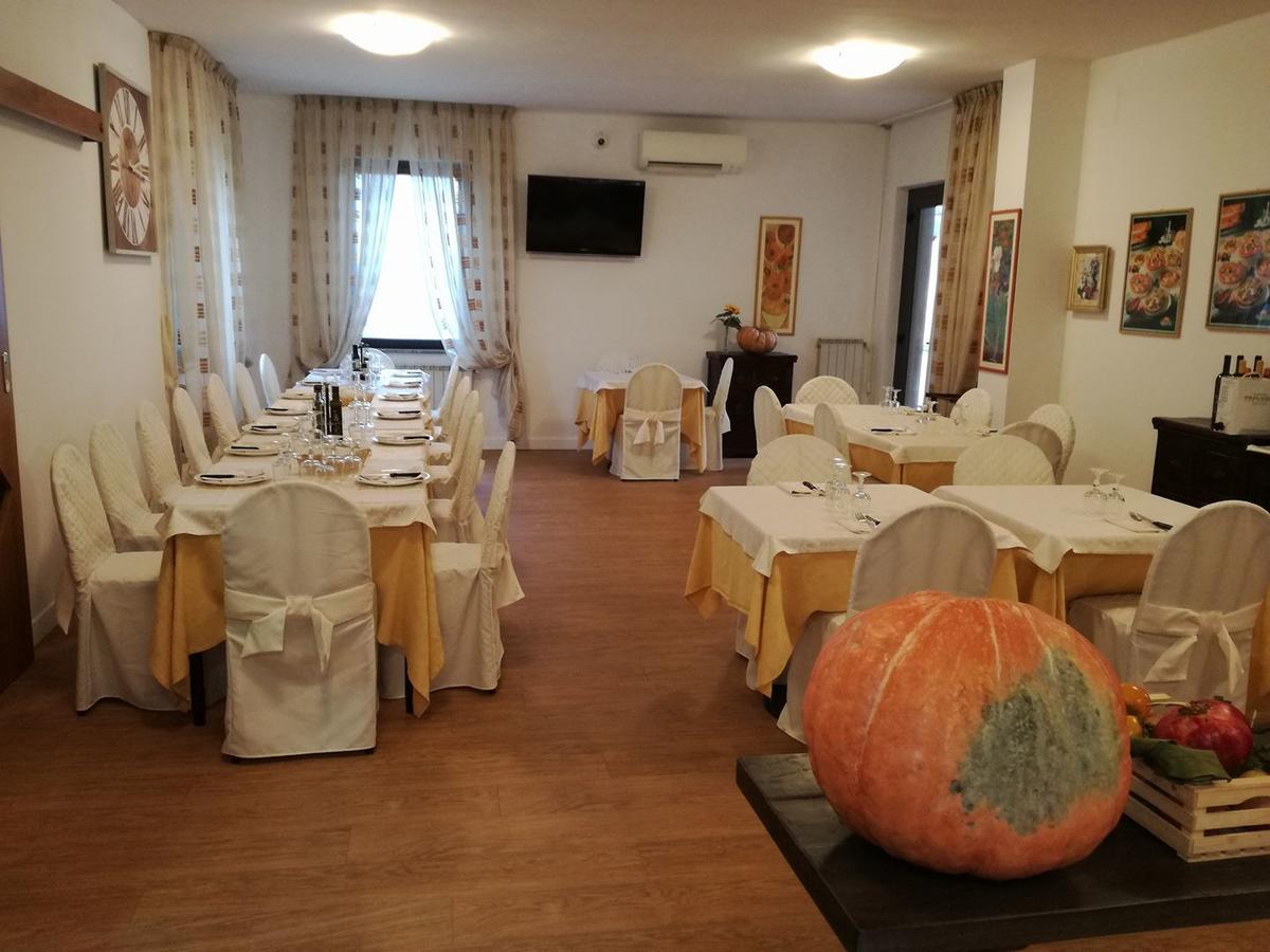 Hotel Mazzocchetti Città Sant'Angelo Esterno foto